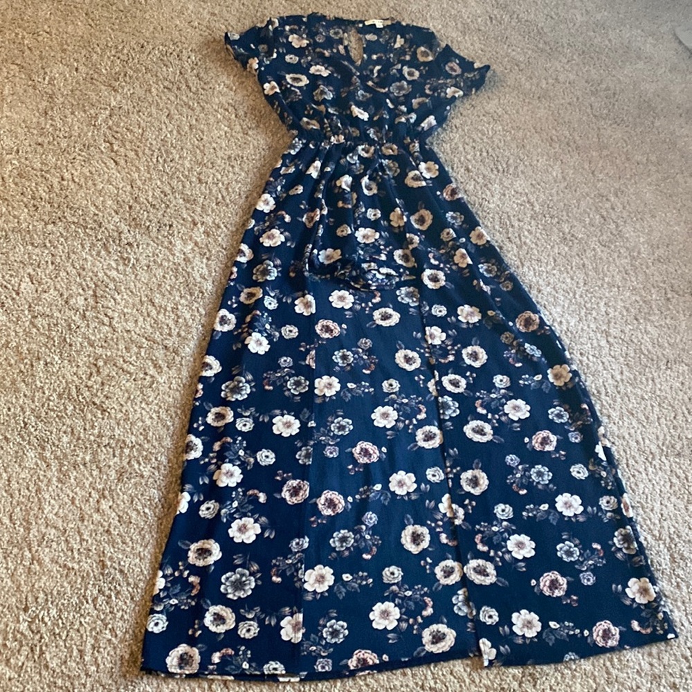 Floral romper size M